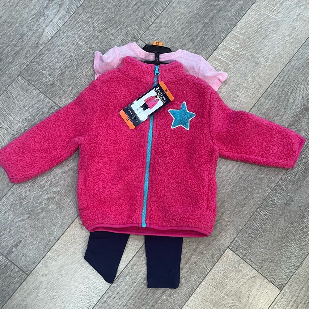 NWT 3 Piece Set - Pink Fleece Jacket with Star